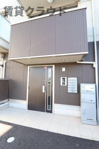 パークサイドＳＯＧＡのエントランス|お気軽にお問い合わせください♪