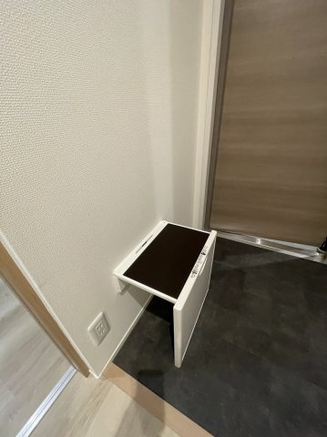 【玄関】 | シエロ　ヨコハマ（Cielo yokohama）