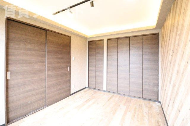 メゾンシエールの寝室|開放的な寝室です