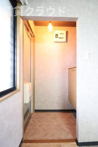 メゾンシエールの玄関|明るい玄関です