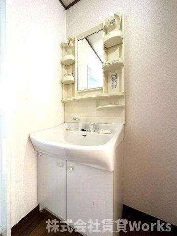 メゾネット井川の洗面所|洗面所です