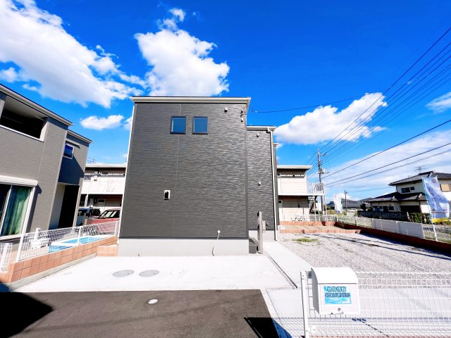 Livele Garden太田市宝町　新築住宅４号棟の外観
