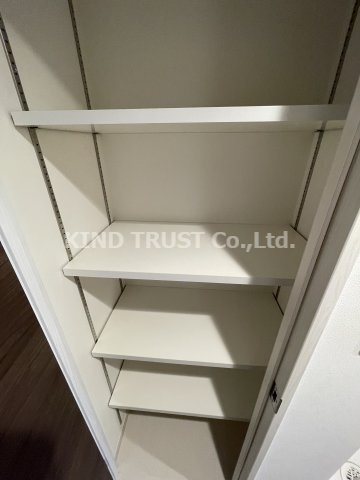 プライムアーバン南森町の収納|ちょっとした収納スペースも充実しています