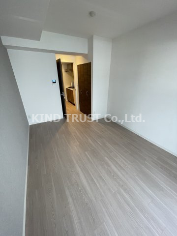 プライムアーバン南森町の居間・リビング|ゆったり過ごせる居間です