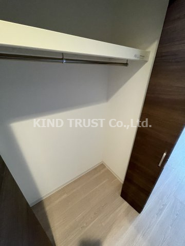 プライムアーバン南森町の収納|ちょっとした収納スペースも充実しています