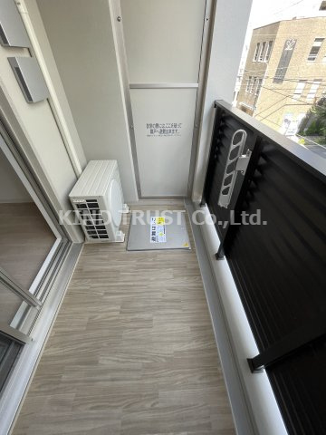 プライムアーバン南森町のバルコニー|バルコニー付きです