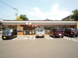 セブンイレブン泉区役所前店まで450ｍ