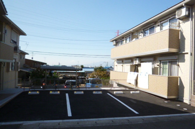敷地内駐車場（要空き確認）