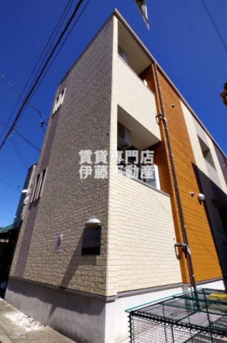 グリーンリーフ名城清水の外観