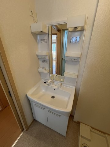 ルーセント・S Ⅱの洗面所