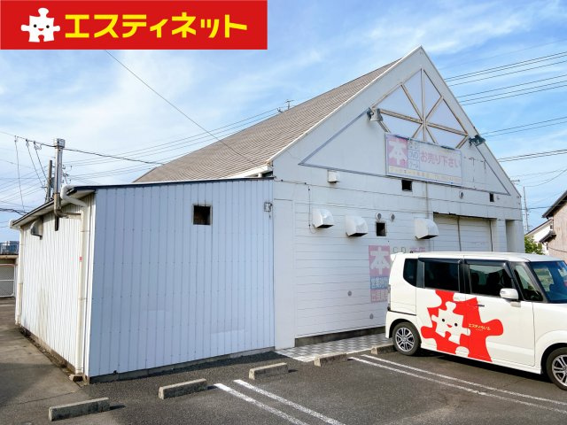 ピボット森岡取手の外観