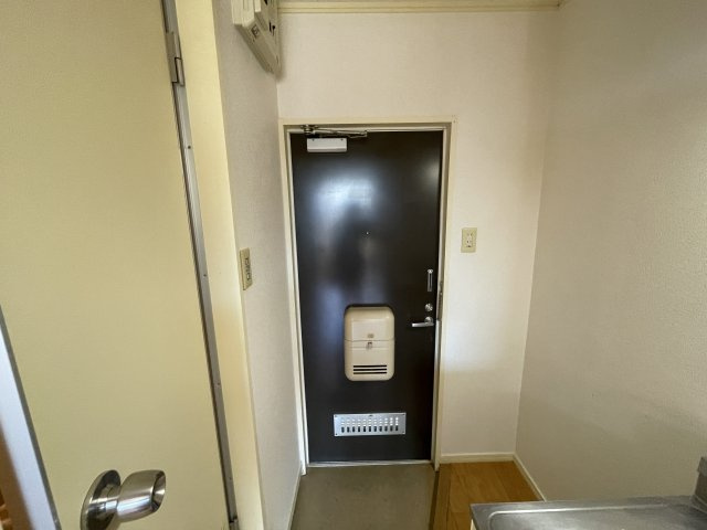 森ヶ丘ハイツの玄関