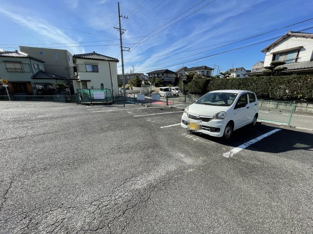 グリーンハイツの駐車場