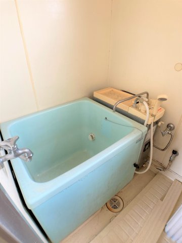 ハウスJJの浴室