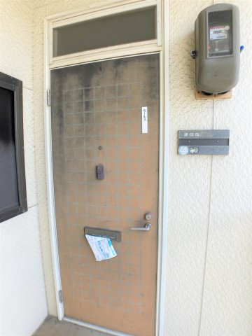 ハウスJJの玄関