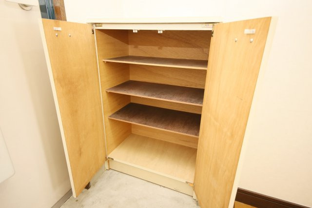 サンウォーム駅西の収納