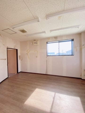 ピボット池下WESTの居間・リビング