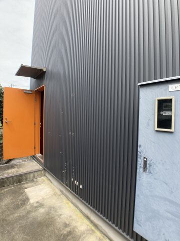 ファンファン長草店舗のバルコニー