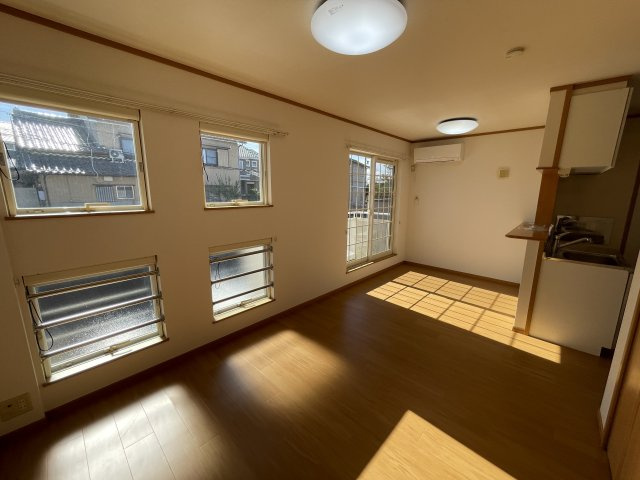 ニューフラワーY・Kの内装