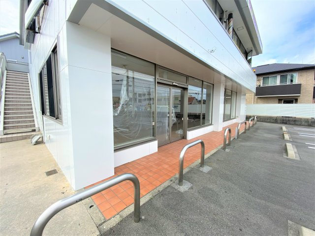 ピボット東浦森岡店舗のその他