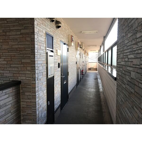 エトワール参番館の玄関