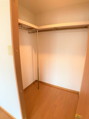 グランシャリオの収納|別部屋同一間取りのお写真となります