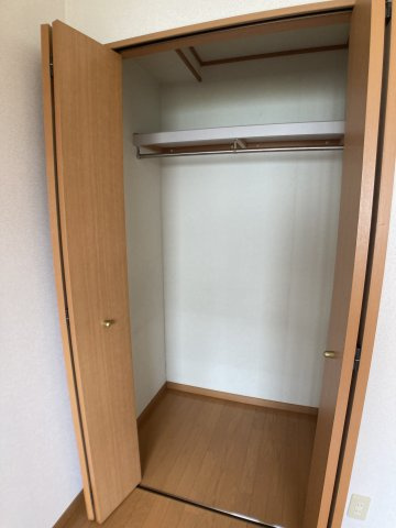 グランシャリオの収納|別部屋同一間取りのお写真となります