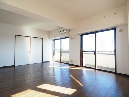 【居間・リビング】