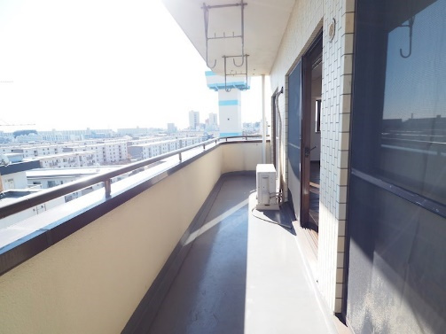 広々としたバルコニーです！
