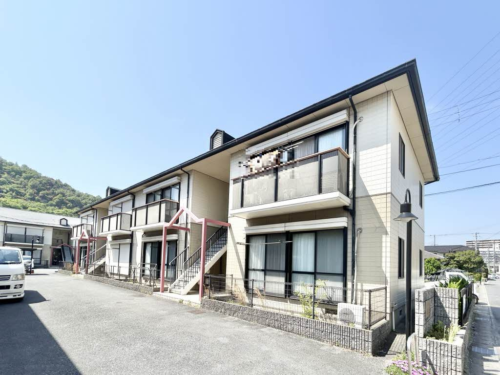 ベクヴェーム春日Bの外観