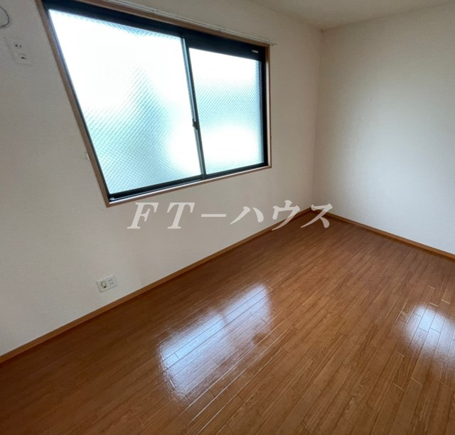 サンガーデン壱番館の居間・リビング