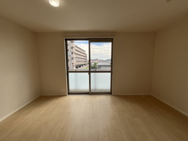 メゾンクレールの居間・リビング