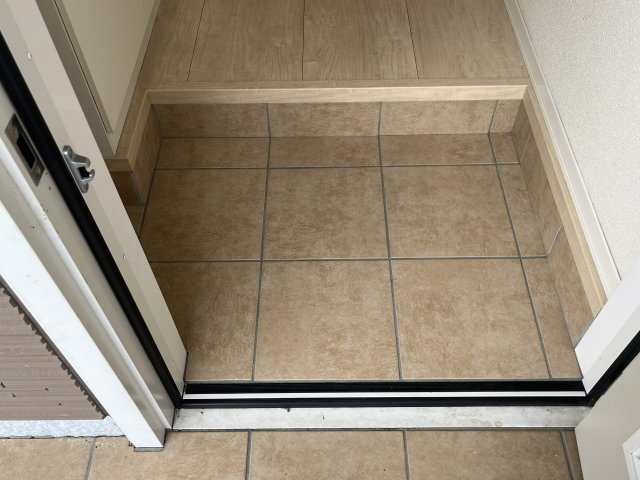 メゾンクレールの玄関