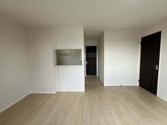 メゾンクレールの居間・リビング