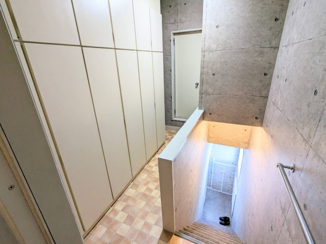 【玄関】 | ホルム夙川