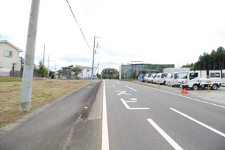 【前面道路含む現地写真】