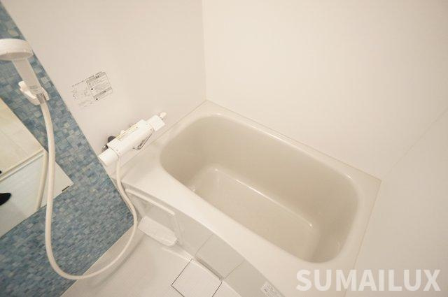 熊本市西区二本木４丁目のアパートの浴室|写真は類似の物件となります。