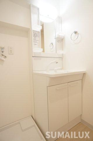 熊本市西区二本木４丁目のアパートの独立洗面台|写真は類似の物件となります。