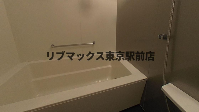【浴室】パークアクシス辰巳ステージ