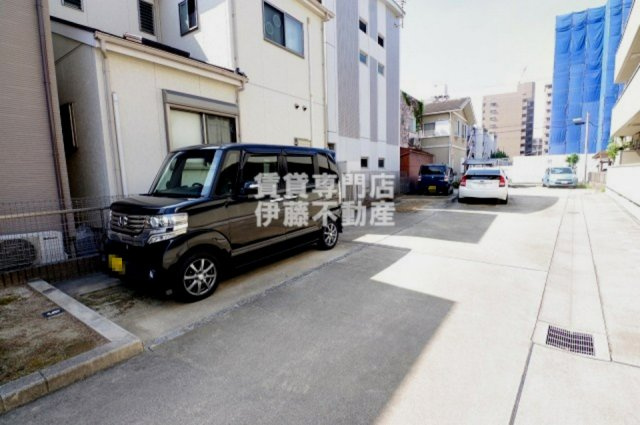 オークビレッジ名城の駐車場|敷地内空き有り／14,300円（税込）※空き状況都度要確認