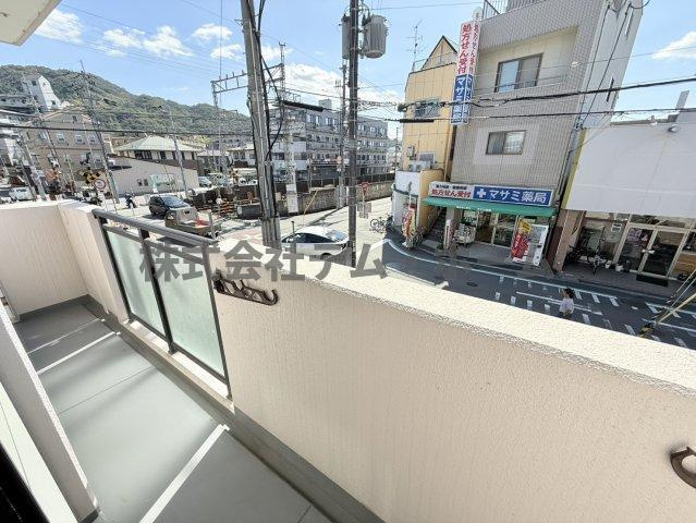 【バルコニー】 | ブラウベルク法善寺