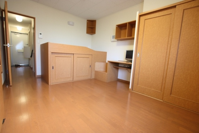 ヒルの居間・リビング