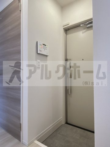 ディアコート萱振の玄関
