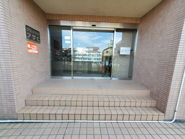 グランドヴィラ・アサヒのエントランス