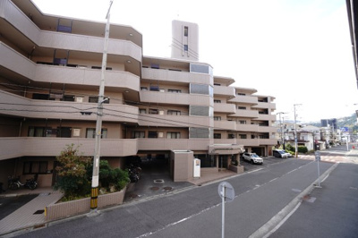 【外観】 | 【上質リノベ】藤和ハイタウン庚午 | 現地（2023年10月22日14：00頃）撮影
