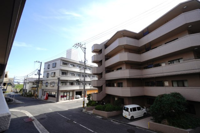 【外観】 | 【上質リノベ】藤和ハイタウン庚午 | 現地（2023年10月22日14：00頃）撮影