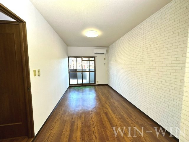 プリマベールの居間・リビング