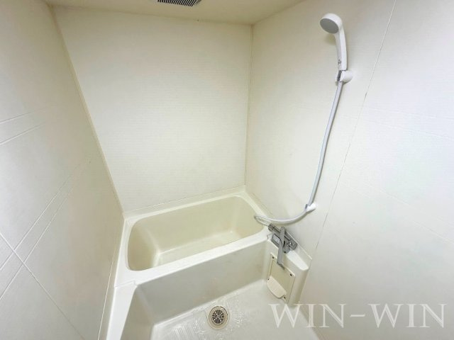 プリマベールの浴室