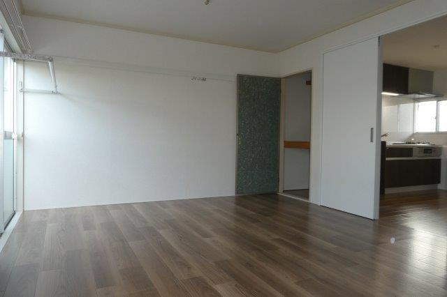 ハイツタンポポBの居間・リビング