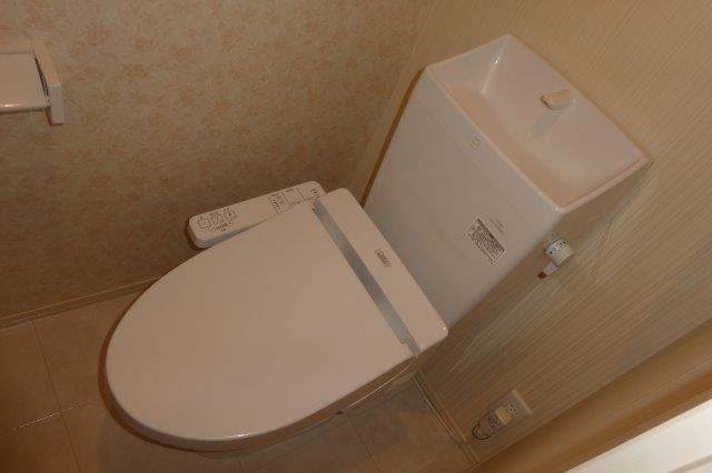 オリーブのトイレ|ウォシュレット